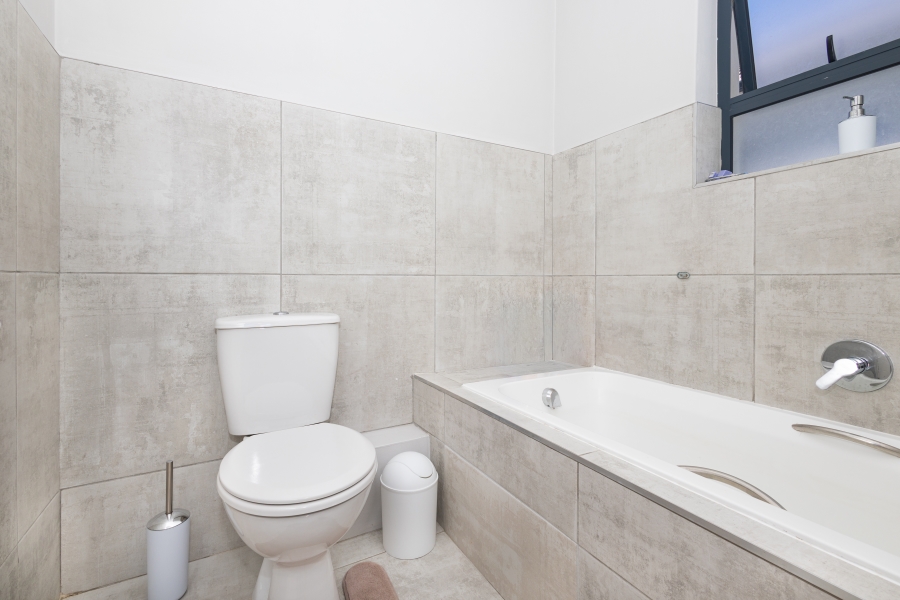 To Let 2 Bedroom Property for Rent in Stonewood Security Estate Western Cape